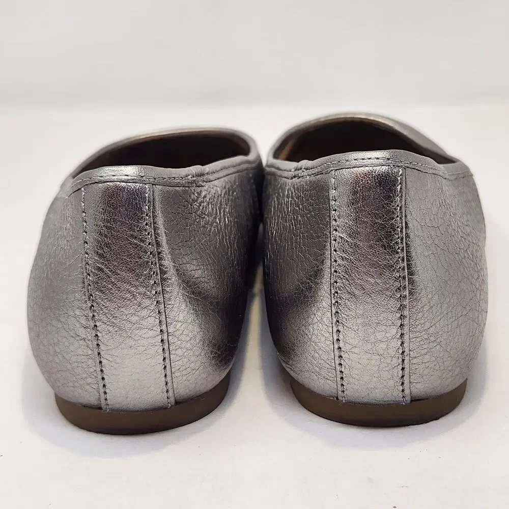 Vionic Orinda 2 Silver Pebbled Leather Flats Women Size 7 Slip On Comfort Shoes